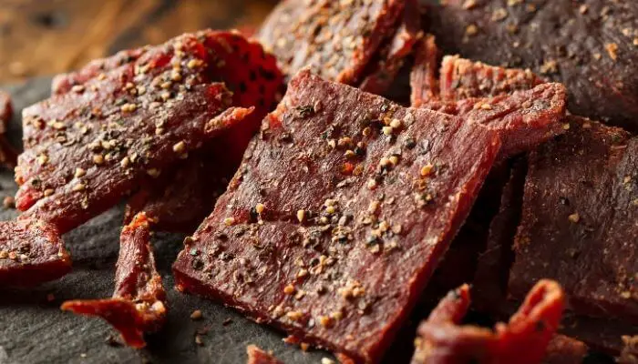some beef jerky seasonings can be toxic to cats